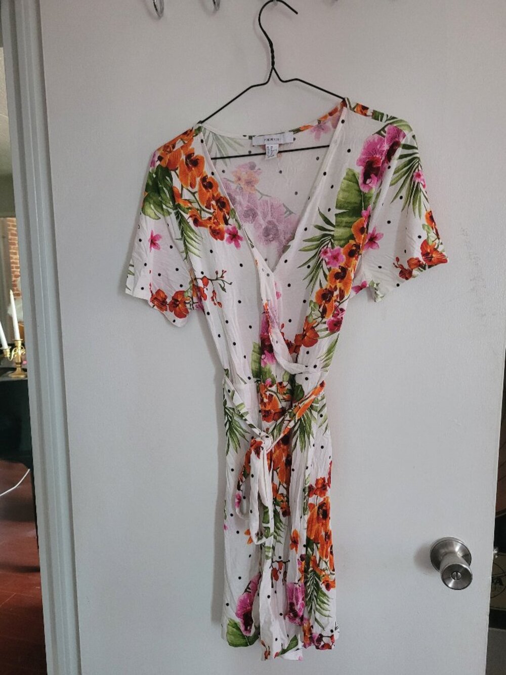 Comfortable Floral dress for Women - Size Large